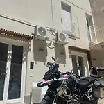 Appartement Lazzara 19 *