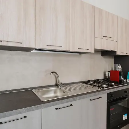 Lazzara 19 Apartmán *