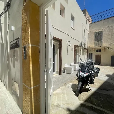 Lazzara 19 Apartment Marsala